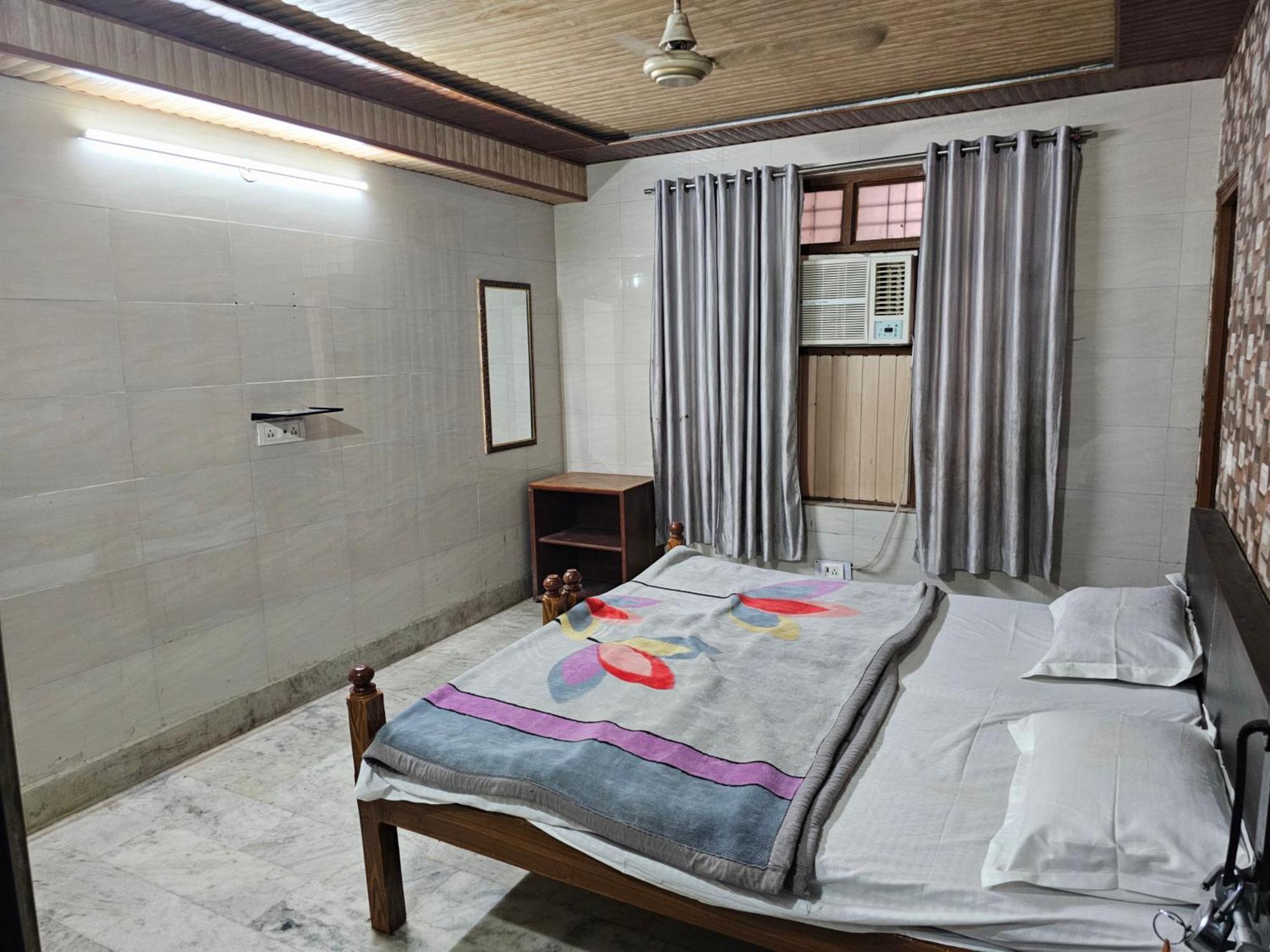 Subhadra Guest House Mathura Zimmer foto